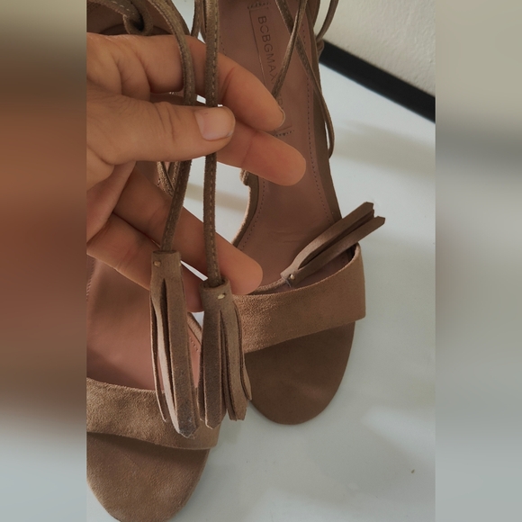 BCBGMAXAZRIA ARDENZA TASSEL  HEEL - Picture 3 of 5